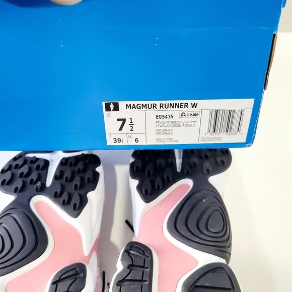 NWT Adidas Magmur Women - Picture 5 of 6
